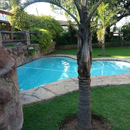 Anna Boeremeisie Guesthouse Benoni Dış mekan fotoğraf