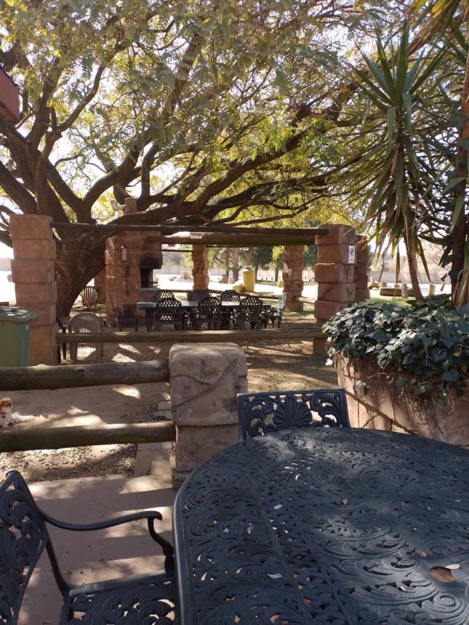 Anna Boeremeisie Guesthouse Benoni Dış mekan fotoğraf