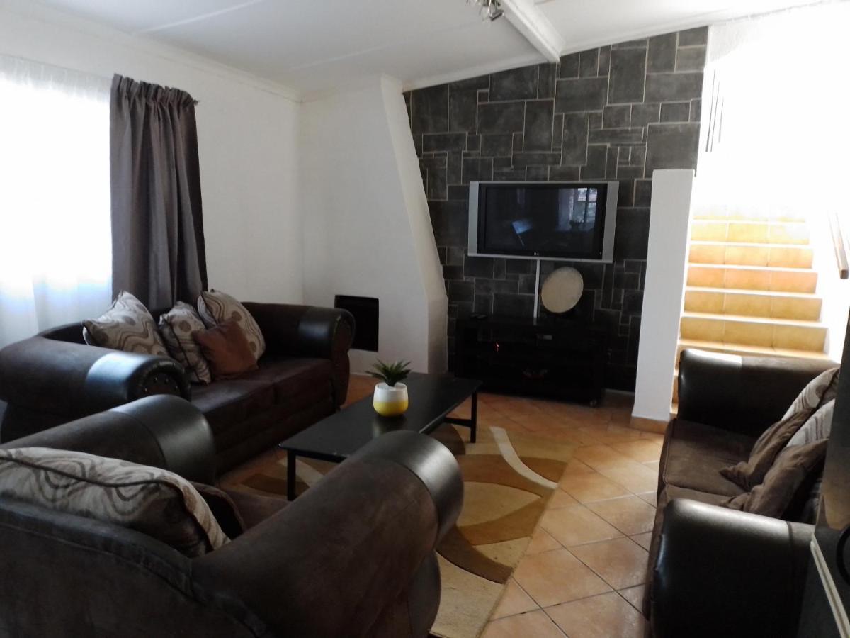 Anna Boeremeisie Guesthouse Benoni Dış mekan fotoğraf